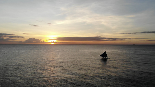 海上夕阳视频