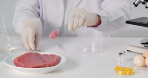 8K实验室提取肉类进行实验测试40秒视频