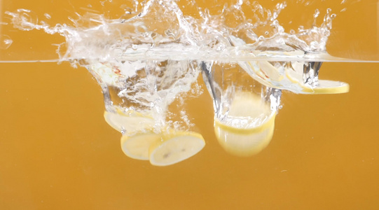 柠檬片入水120p升格视频视频
