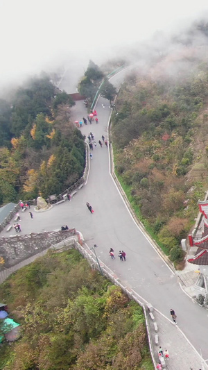 航拍南岳衡山迷雾中的上封寺18秒视频