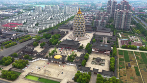 俯拍5A景点淹城宝林禅寺全景视频43秒视频