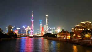 上海四川北路法师桥取景陆家嘴夜景延时8秒视频
