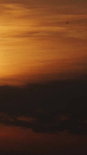 实拍夕阳日落云层延时摄影9秒视频