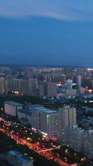 夜幕下的西安城市大雁塔32秒视频