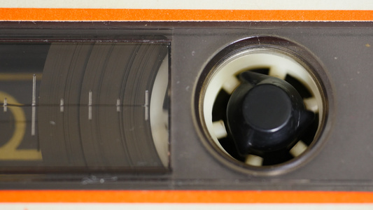 磁带盒式磁带关闭时正在使用磁带播放器中的录音Deckm视频