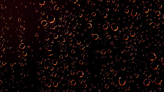 玻璃2上的雨滴视频