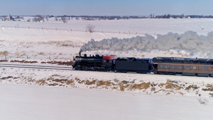 看到古老的蒸汽机车12秒视频