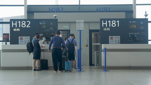 4k实拍上海浦东国际机场登机【该视频无肖像权，请勿商用】42秒视频
