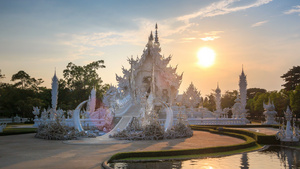 泰国清迈白庙6秒视频