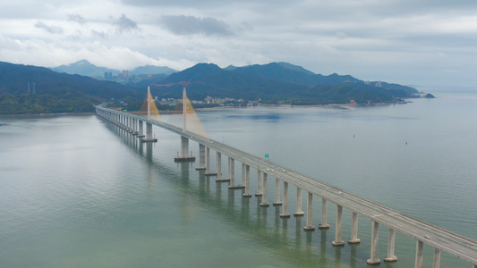 海上大桥无人机航拍4K视频