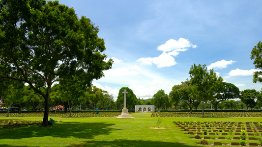 泰国北碧地标二战盟军公墓4K延时视频