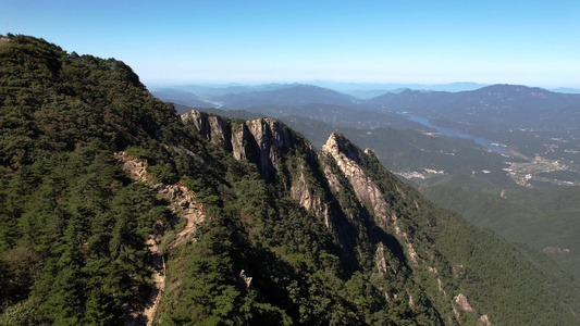 航拍5A安徽天堂寨龙剑峰景区主峰视频视频