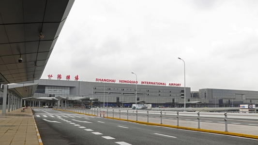 上海虹桥机场航站楼接机交通视频