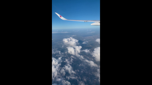 飞机客舱内实拍飞机在天空飞行视频合集视频