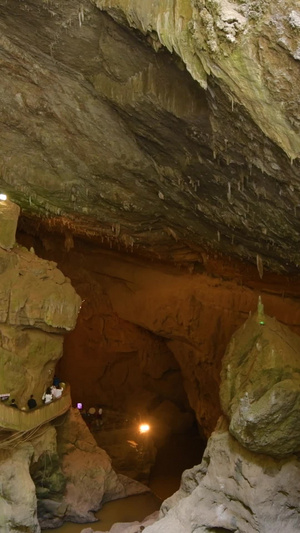  昆明宜良九乡风景区溶洞4A景区14秒视频