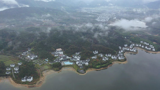 航拍清晨的宏村乡村风光视频