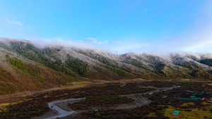 航拍四川阿坝州高原山脉雪景视频43秒视频