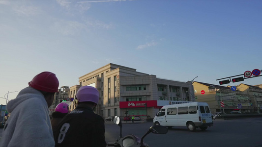 德清县城市延时街头风光视频