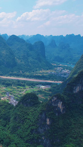 桂林旅游桂林漓江精华游山水游船风光航拍山水旅游视频