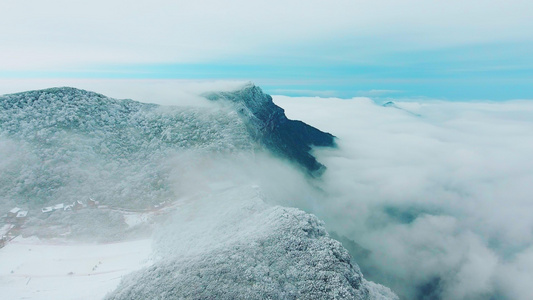 重庆南川金佛山山顶雪景云海航拍视频