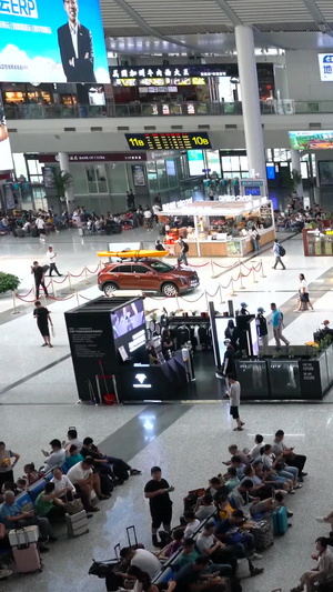 济南高铁站延时高铁车站20秒视频