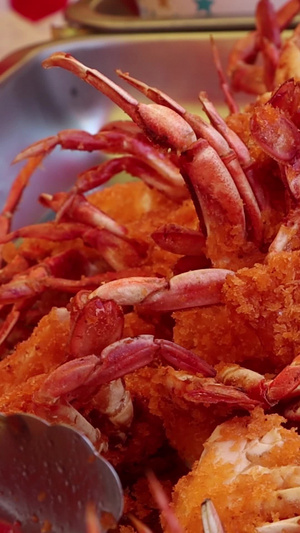 杭州香辣蟹实拍素材油炸螃蟹15秒视频