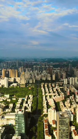 深圳龙岗中心城城市航拍蓝天白云城市都市68秒视频