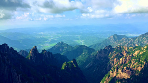 登上黄山一览众山小16秒视频