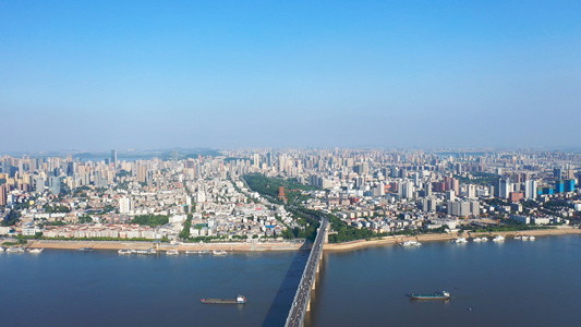 航拍风光城市武汉黄鹤楼长江大桥江景风景4k素材视频