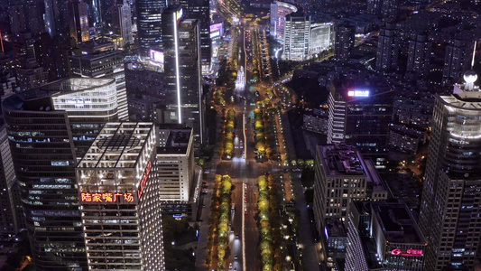 上海城市街道夜景航拍视频