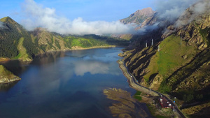 新疆大美山川独库公路大龙池自然风景24秒视频