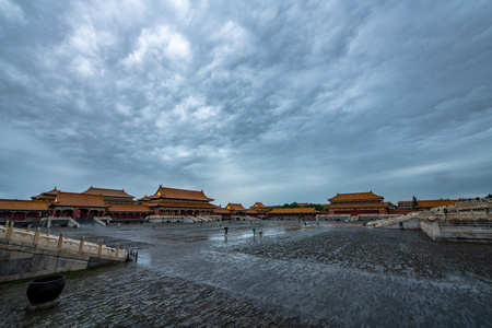 北京故宫暴雨后8K延时视频