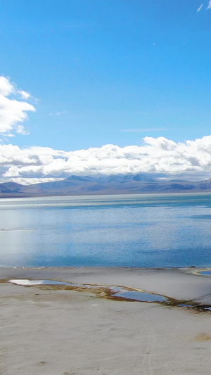 航拍西藏高原蓝色圣湖昂孜错视频大自然51秒视频