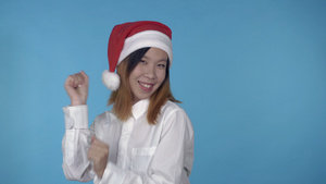 女性庆祝圣诞节11秒视频