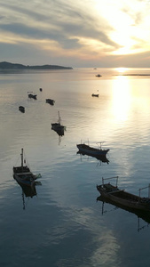 60帧夕阳下的渔船广鹿岛视频