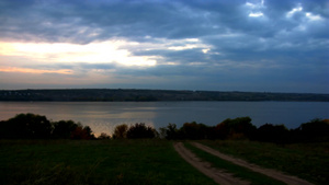 湖畔日落风景15秒视频
