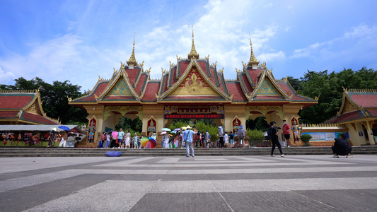 云南西双版纳著名景点勐泐大佛寺延时视频