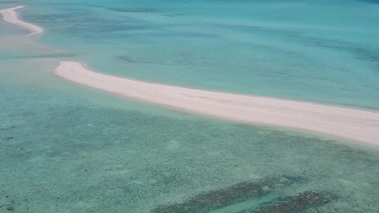 豪华海洋观光海滩度假的空中无人驾驶飞机旅游白沙背景视频