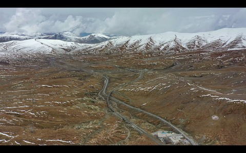 万山之祖昆仑山脉和青藏公路视频