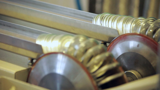 罐装厂输送带可以制造过程罐头厂视频