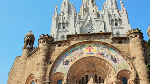 巴塞罗那市具有历史意义的圣心教堂建筑9秒视频