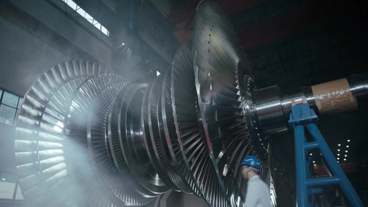 工业制造制造车间涡轮机视频