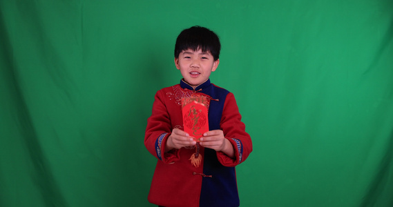 中国小男孩恭贺新年拜年慢镜绿幕抠像视频