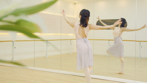 4K中国舞优雅身法动作22秒视频