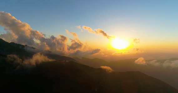 宝鸡5A景区太白山航拍视频