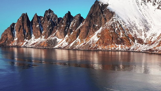 4K航拍北欧挪威塞尼亚岛自然美景视频