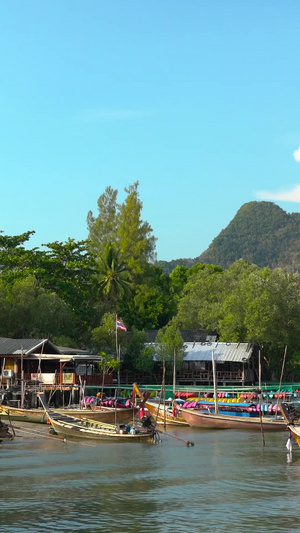 泰国群山下大海渔村延时20秒视频