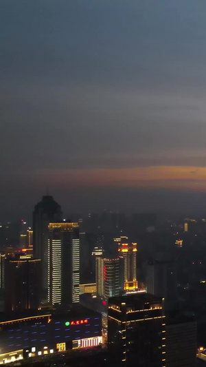 航拍风光城市夕阳晚霞天空夜景城市天际线医院素材航拍夜景43秒视频