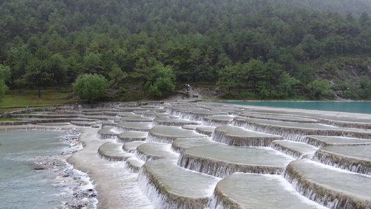 云南丽江玉龙雪山脚下蓝月谷旅游景区风光风光4k素材视频