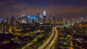 黎明时分在马来西亚联邦领地俯视城市的天际线高望无际8秒视频